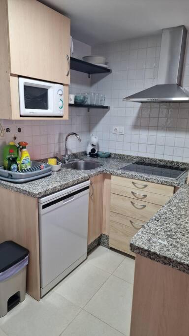Alojamiento Con Terraza 1B02 En La Playa De Vera. Kültér fotó